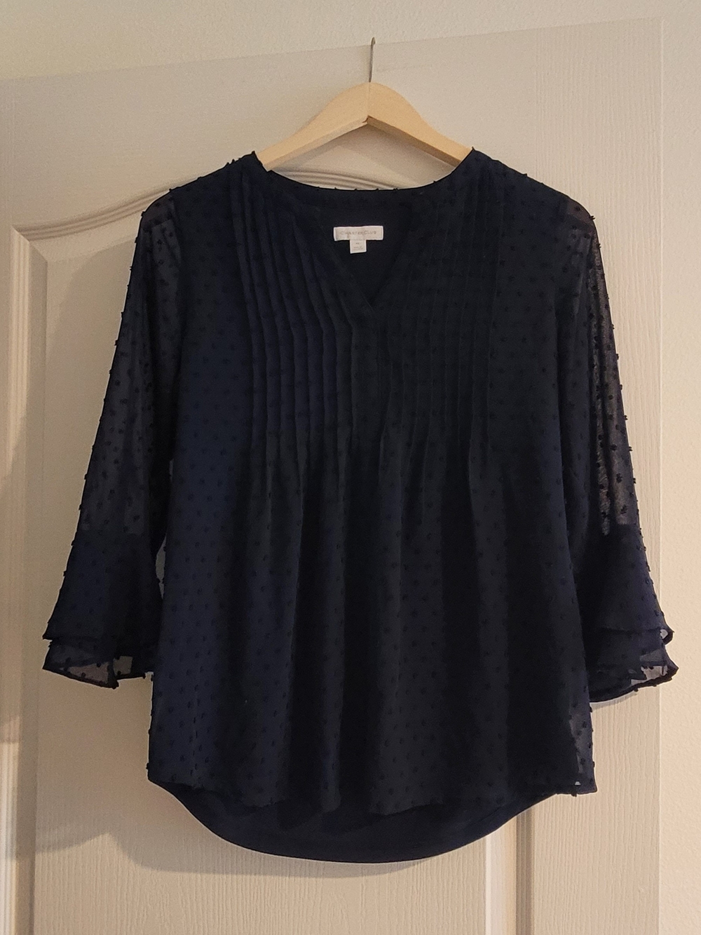 Charter Club Navy Pintuck Swiss Dot V-Neck Blouse XS